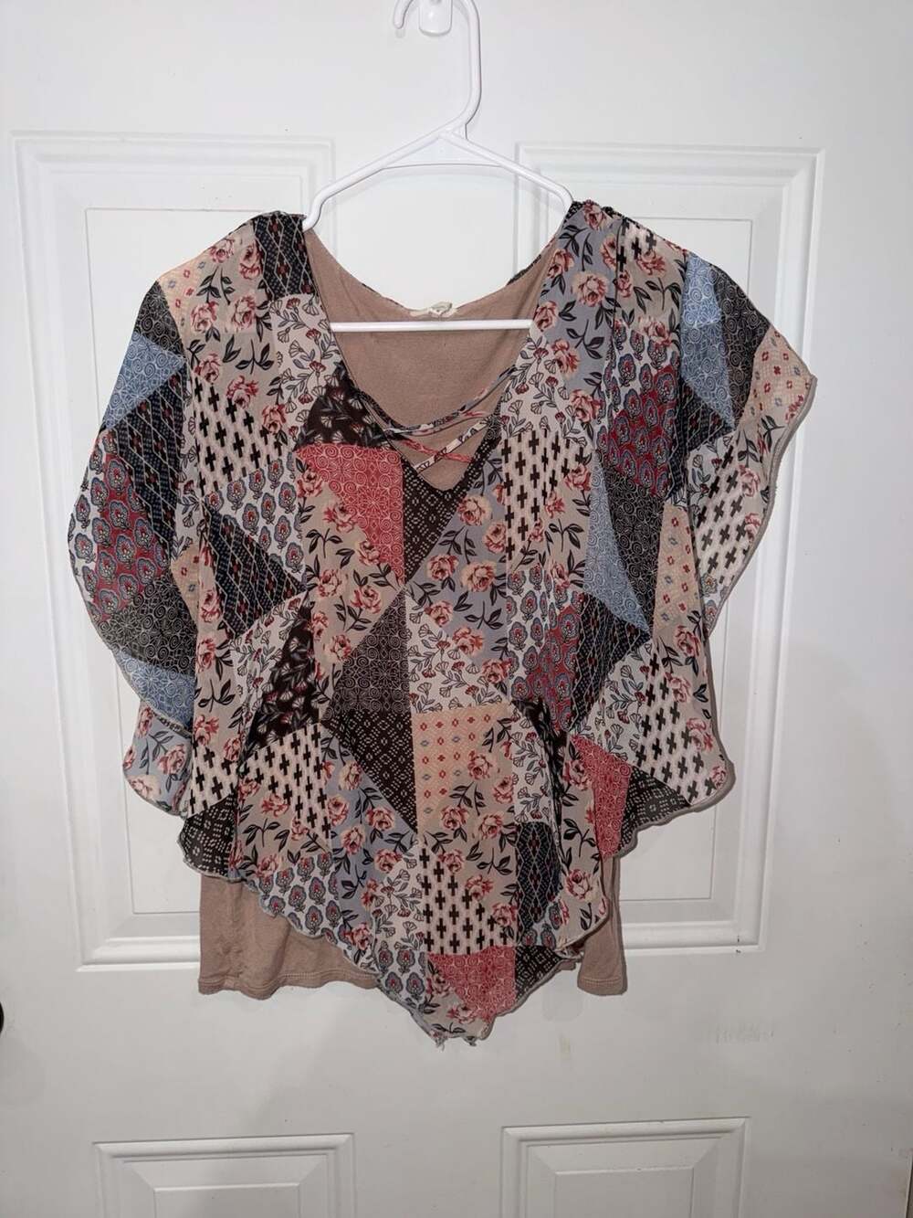 Late August Patchwork Floral Blouse Size M Batwing
